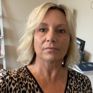 Meet your Posher, Dianne